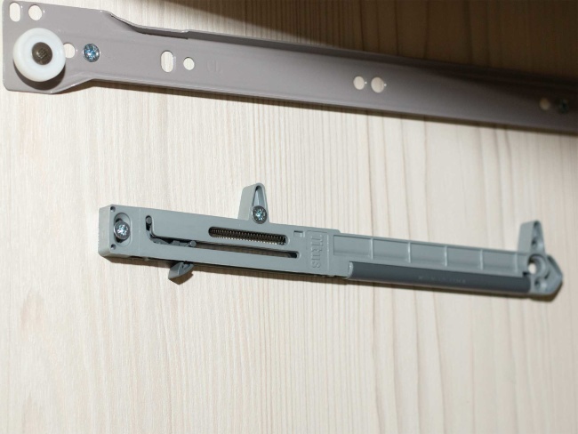 Доводчик для метабоксов