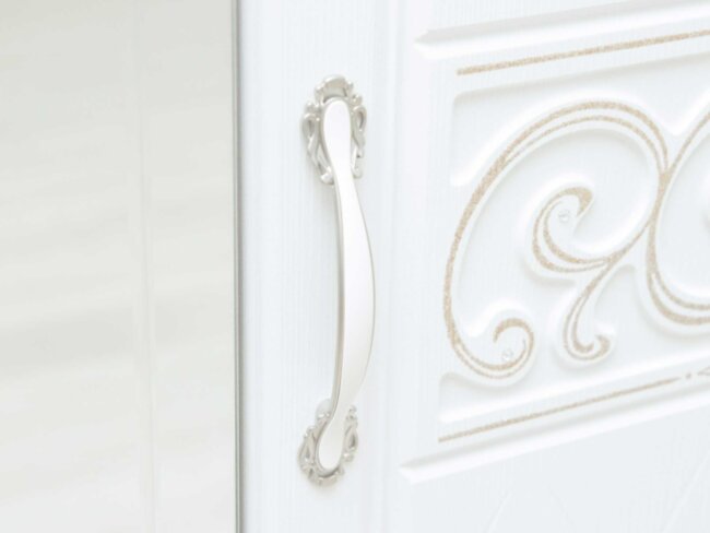 93.12 Шкаф 3-дверный с зеркалом Тиффани 1350 93.12 Шкаф 3-дверный с зеркалом Тиффани 1350